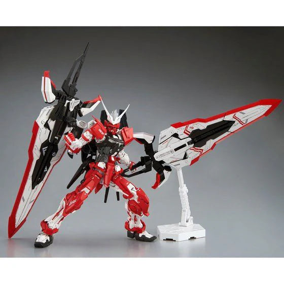 MG 1/100 Gundam Astray Turn Red