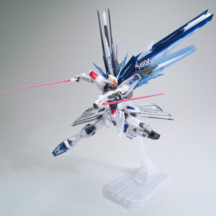 MG 1/100 Freedom Gundam Ver.2.0 (Clear Color)