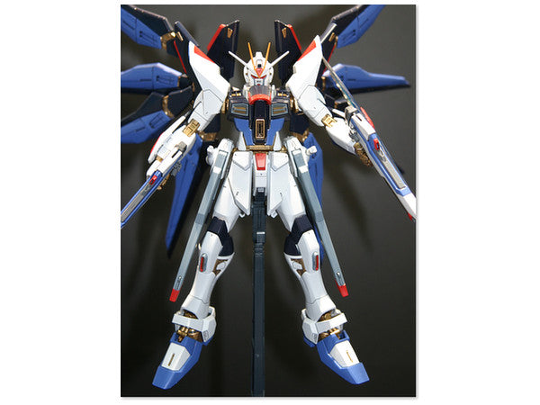 MG 1/100 Strike Freedom Gundam